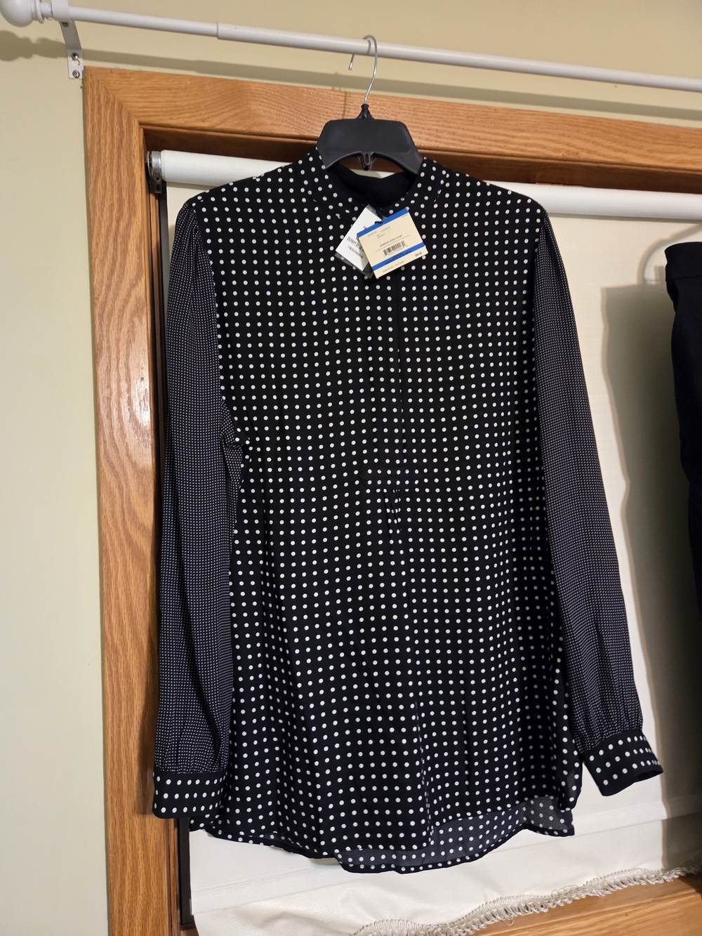 Anne Klein XL POLKA DOT SHIRT